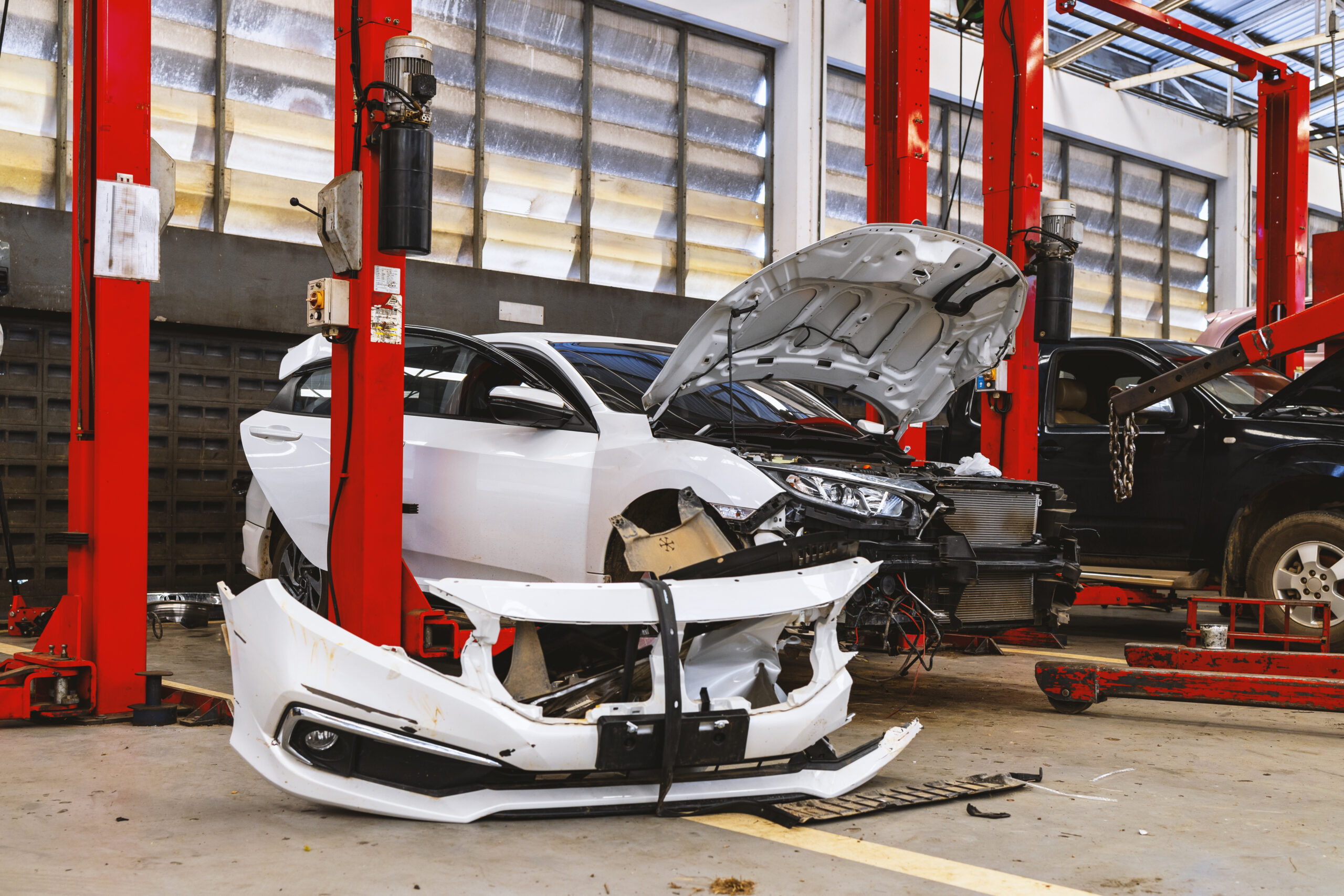 WHY MODERN VEHICLES REQUIRE ADVANCED COLLISION REPAIR IN LAFAYETTE, LA